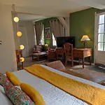 호텔 Le Relais Des Dalles - & Restaurant 4*