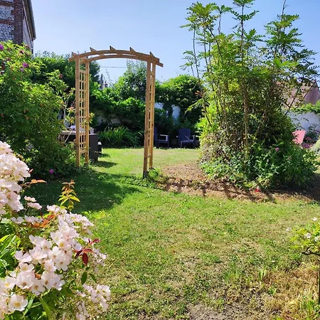 Le Relais Des Dalles Otel 4*