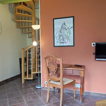 Otel Le Relais Des Dalles