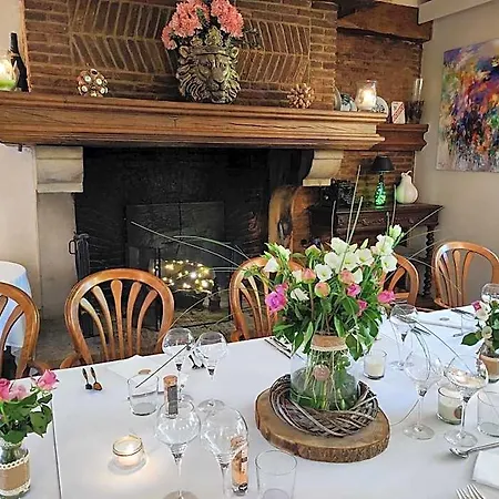 Hotel Le Relais Des Dalles - & Restaurant 4*