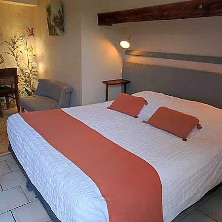 Le Relais Des Dalles - & Restaurant Hotel