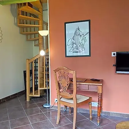 Le Relais Des Dalles - & Restaurant 4*