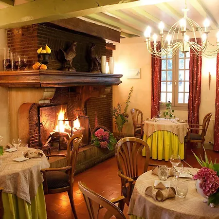 Le Relais Des Dalles Otel 4*