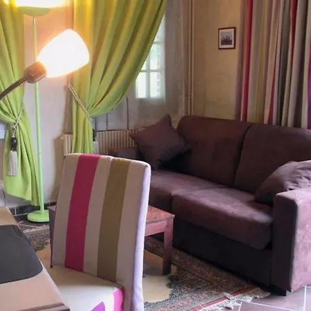 Otel Le Relais Des Dalles 4*