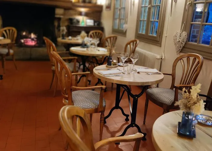 Le Relais Des Dalles - & Restaurant Hotel