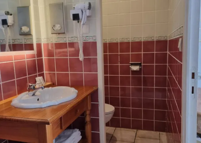 Hotel Le Relais Des Dalles - & Restaurant Sassetot-le-Mauconduit